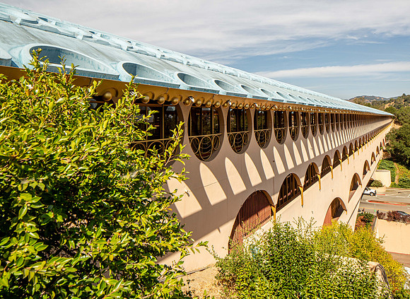 Civic Center Administration Building, Marin County, CA (1957-62, 1964-69)