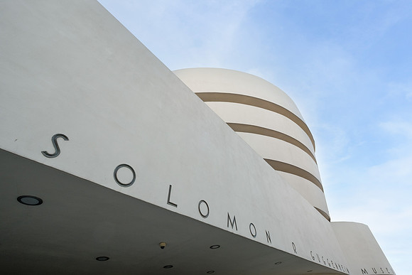 Solomon R. Guggenheim Museum, New York, (1956-59) (2)