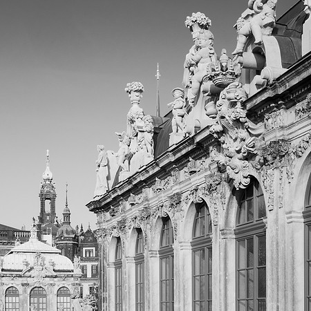 Dresden Zwinger (Matthaeus Daniel Poeppelmann und Balthasar Permoser)