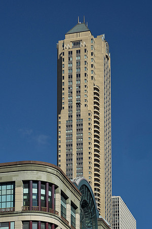 148—800 NORTH MICHIGAN AVENUE