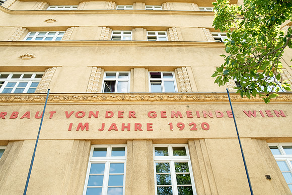 Residential building in 1930s 'Red Vienna' (21 of 44)
