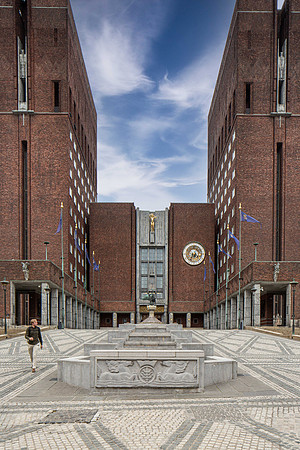 Oslo City Hall (Arnstein Arneberg and Magnus Poulsson, 1931-50)
