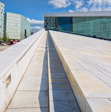 Norwegian National Opera House, oslo (Snøhetta, 2008)