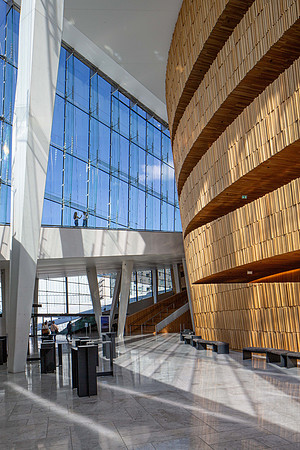 Norwegian National Opera House, oslo (Snøhetta, 2008)