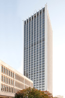 Wells Fargo Center (formerly First National Bank) Portland, OR(Charles Luckman & Associates, 1972) (2)