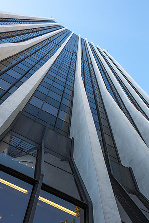 Wells Fargo Center (formerly First National Bank) Portland, OR(Charles Luckman & Associates, 1972) (10)