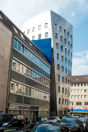 Gehry Tower, Hanover (Frank Gehry, 2011)(2)