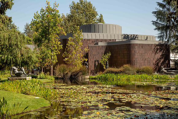 Norton Simon Museum, Pasedena, CA. (Frank Gehry, 1975) (2)