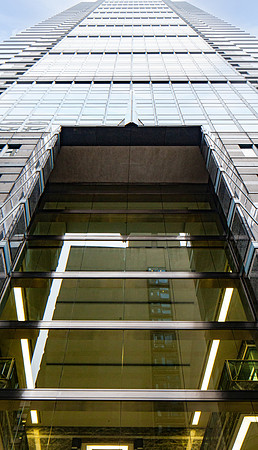 Liberty Place, Philadelphia, PA (Helmut Jahn, 1990) (2)