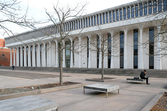 Robertson Hall,Woodrow Wilson School of Public and International Affairs (Minoru Yamasaki, 1966) (1)