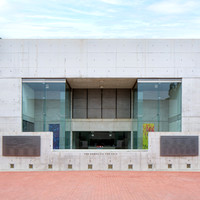 Salk Institute, La Jollaq, CA (Louis Kahn, 1962-63) (1)