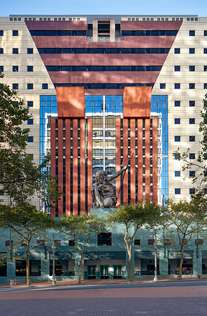 Portland Building, Portland OR (Michael Graves, 1982) (3)