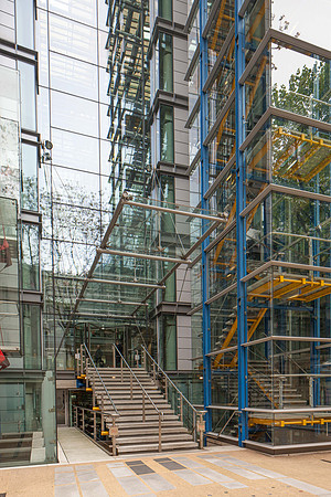 Lloyds Registry, London (Rogers Stirk Harbour + Partnrs, 1993-2000) (3)