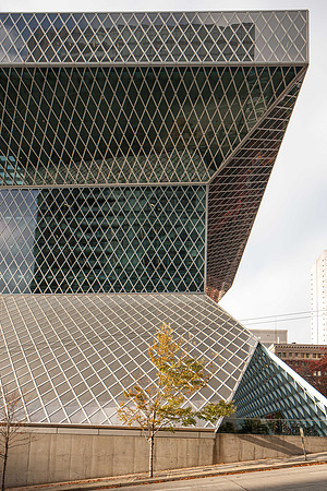 Seattle Central Library (OMA [Rem Koolhaas + Joshua Prince Ramus] and LMN Architects, 2999-2004)