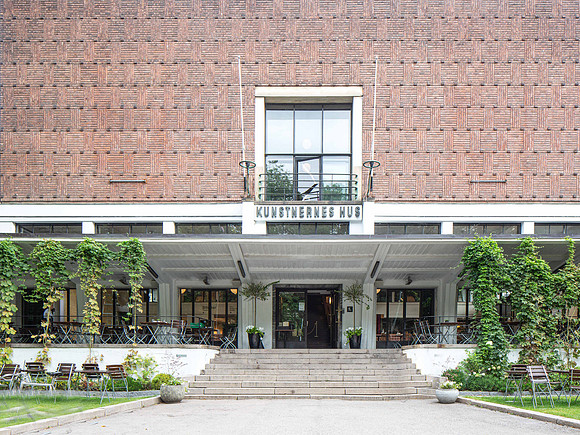 Kunstnernes HUs, Oslo (Gudolf Blakstad and Herman Munthe-Kaas, 1930s) (3)