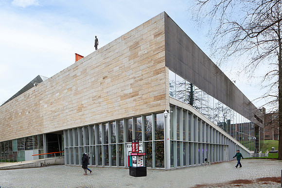 Kunsthal, Rotterdam (Rem Koolhaus, OMA,  (2)