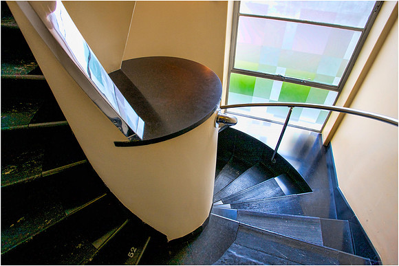 Sonneveldt House, Rotterdam (Brinkman & Van der Vlugt, 1933) (1)