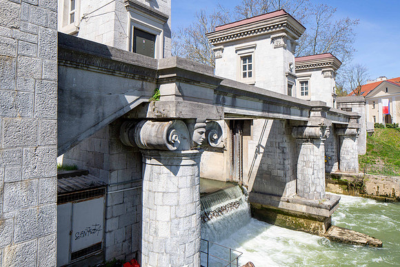 Ljubljanica Sluice Gate  (Jože Plečnik, 1940-43) (2)