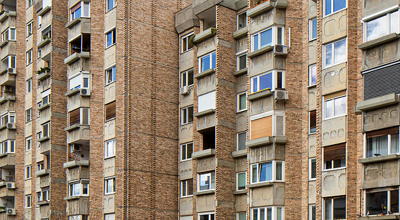 Apartments Ferantov vrt, Rimska and Slovenska streets, Ljubljana (Edvard Ravnikar, 1975) (4)