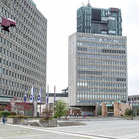 TR3 (Trg Republike 3), Republic Square, Ljubljana (Edvard Ravnikar, 1971)