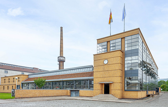 Fagus Werk, Alfeld am Leine (Walter Gropius and Adolf Meyer, 1911-1913)