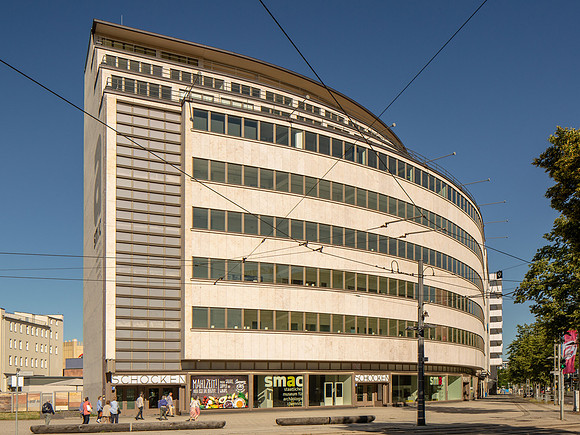 Schocken Department Store, Chemnitz (Erich Mendelsohn, 1927-30) (2)