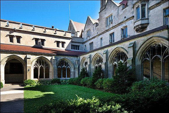 Ida Noyes Hall  University of Chicago  1212 East 59th Street  Shepley, Rutan and Coolidge, 1916CHICAGO (ARCHITECT:  Shepley, Rutan and Coolidge, 1916)