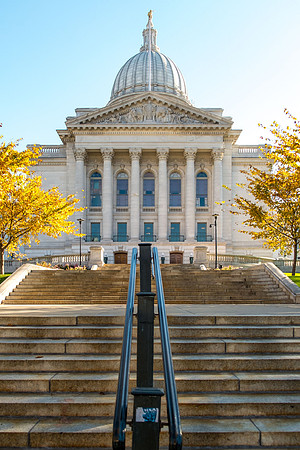 Wisconsin Capitol Building, Madison (George B. Post, 1906) (1)