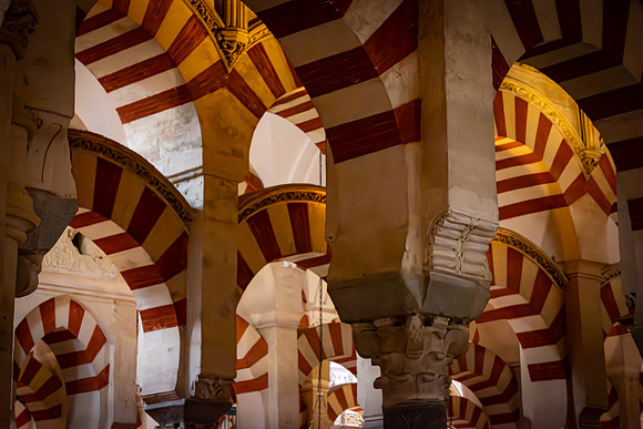 Double arches, Hypostyle Hall pillars, Mezquita-Cathedral de Cordoba (4)